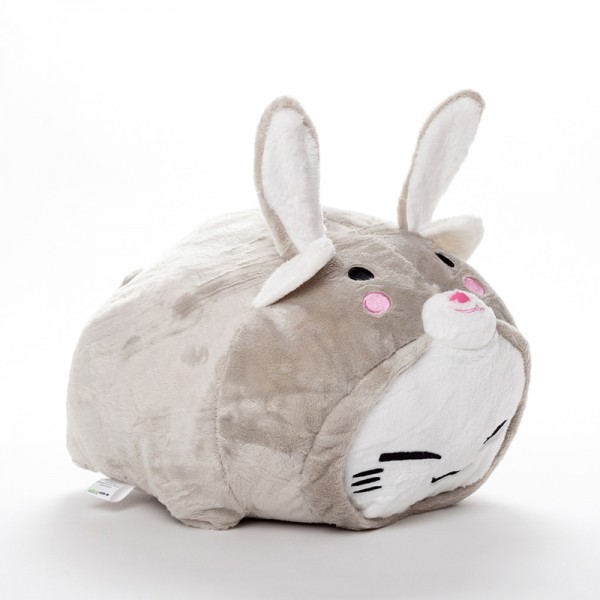 Nemu Neko im Hasenkostüm